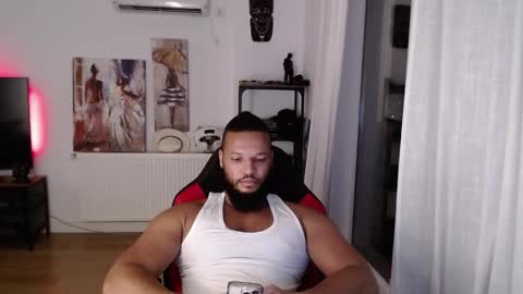 Kingsley online show from November 18, 10:13 pm