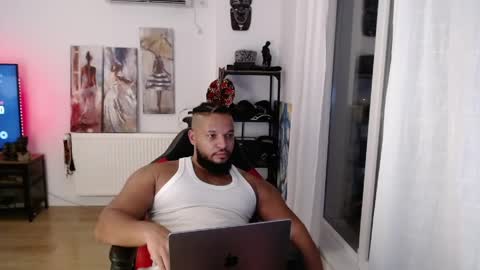 Kingsley online show from May 10, 6:58 pm