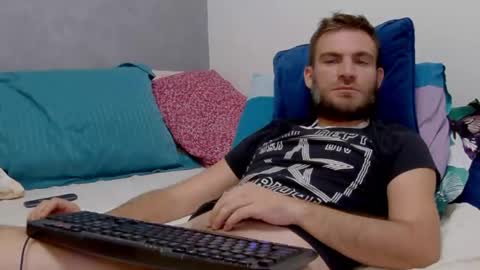 10in_deluxe online show from September 29, 6:12 am