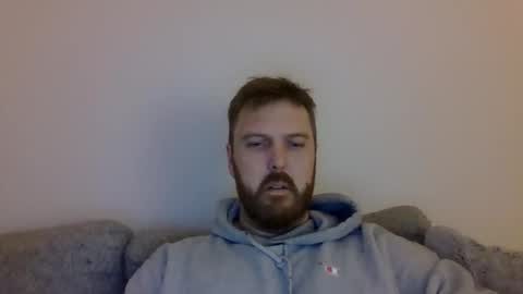 123holt123 online show from February 2, 11:01 pm