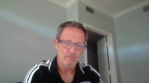 13glanmorfa online show from June 20, 6:25 pm