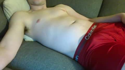 18chillin online show from December 17, 11:11 pm