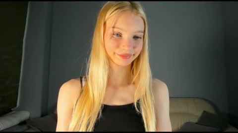 Kira online show from December 4, 4:56 am