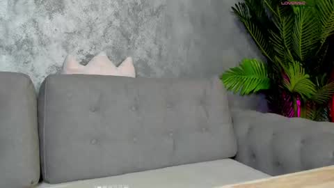 18perfectvibe online show from April 16, 9:39 pm