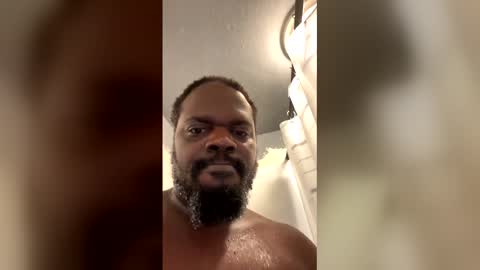 19bbc88 online show from December 17, 9:27 am