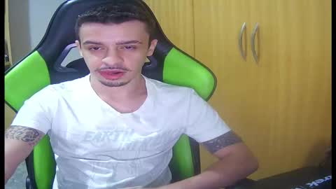 1good_vibes1 online show from January 16, 6:22 am