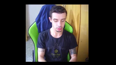 1good_vibes1 online show from February 12, 8:07 pm