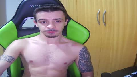 1good_vibes1 online show from April 1, 5:19 am