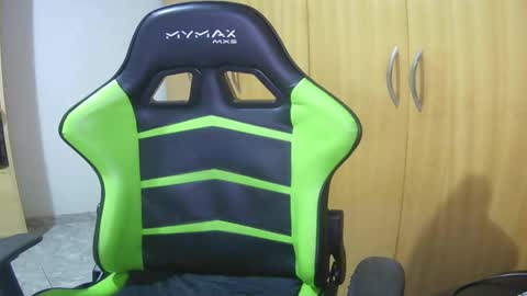 1good_vibes1 online show from April 21, 3:13 am