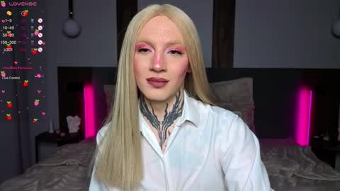 Michelle online show from February 3, 10:36 pm