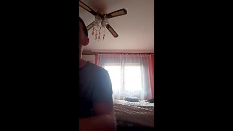 Moly online show from May 15, 8:34 am