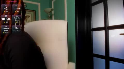 Moona  online show from January 11, 1:28 pm