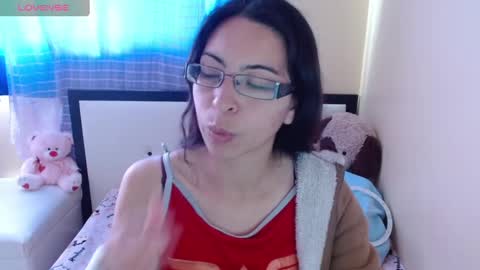 Snapshot of 1sasha_grey__1 chatting on January 28, 9:19 pm paola online show from January 28, 9:19 pm