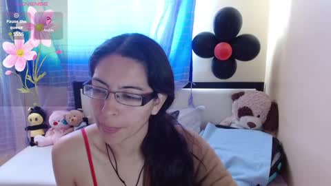 Snapshot of 1sasha_grey__1 chatting on February 14, 6:29 pm paola online show from February 14, 6:29 pm