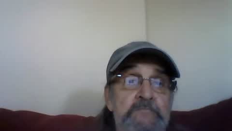 1valentine online show from October 18, 6:45 pm