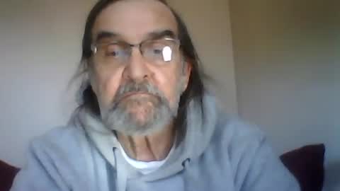 1valentine online show from January 9, 5:33 pm