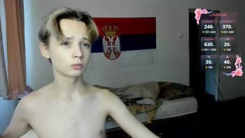 Snapshot of 1vampirella_gs chatting on October 13, 4:58 am Milos online show from October 13, 4:58 am