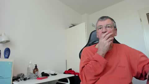 Henk online show from March 3, 3:22 pm