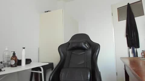 Henk online show from February 25, 2:26 pm