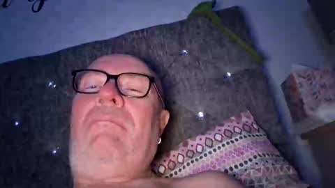 211skoosh online show from September 24, 8:04 pm