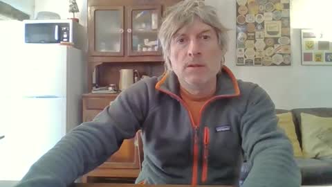 22esserre online show from November 27, 1:08 pm