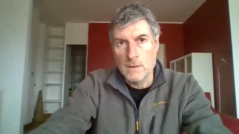 22esserre online show from February 12, 3:27 pm