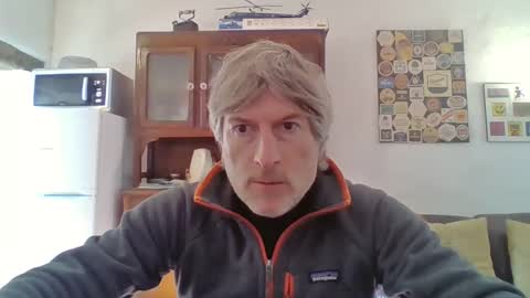 22esserre online show from January 8, 12:15 pm