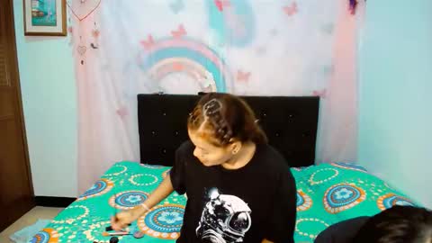 samantha sharon online show from October 18, 11:25 am