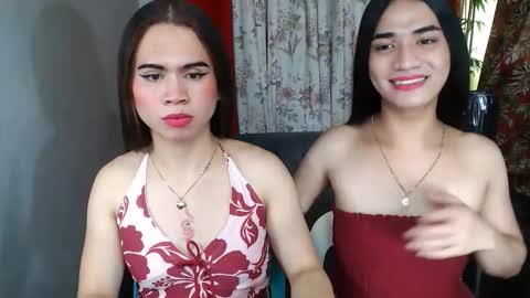 2hotblowjob694uxxx online show from May 20, 5:48 am