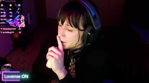 3KryKat3 online show from March 7, 7:41 am