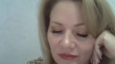 3susie online show from October 3, 8:44 am