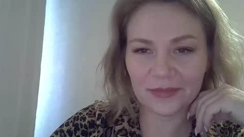 3susie online show from September 10, 7:20 am