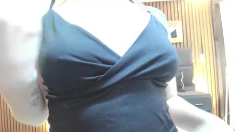 3X NAXAA online show from November 11, 12:29 pm