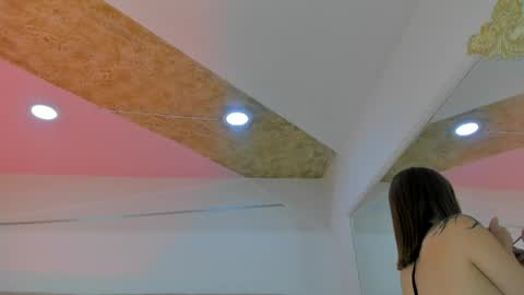 3X NAXAA online show from April 4, 2:02 pm