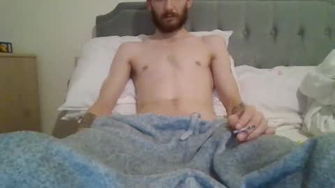 420feetloverr420 online show from December 1, 10:46 am