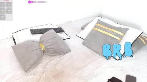 493ashlyfoxx online show from April 1, 1:50 am