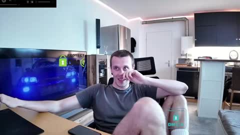Superman online show from May 5, 3:18 pm