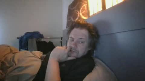 666eldiablo666 online show from May 16, 6:43 am