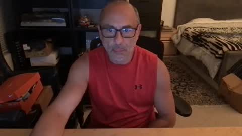 daddy vegas  for single women and couples here online show from May 5, 3:35 am