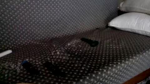 Snapshot of 69ass_tastic chatting on October 28, 10:49 am Chris online show from October 28, 10:49 am