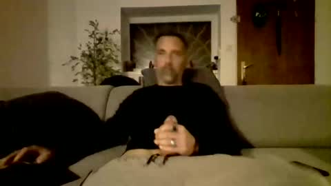 Num online show from March 26, 6:57 pm