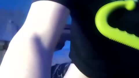 Snapshot of 69reveal chatting on December 16, 3:11 pm UnrealReVeaL   is my SnapChat... HMU online show from December 16, 3:11 pm