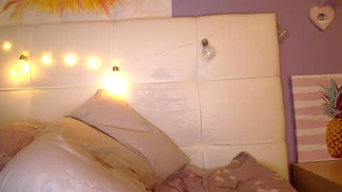 lil J online show from October 23, 9:00 am