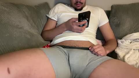 6ft8bull online show from January 18, 4:10 am