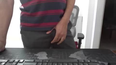 MROSE7080 online show from March 9, 7:18 pm