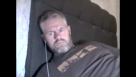 Snapshot of 81jonnyx chatting on October 16, 7:46 pm 81jonnyx online show from October 16, 7:46 pm