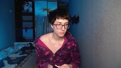 Phillip online show from December 2, 6:56 am