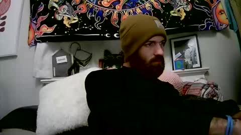 Snapshot of 90210screamer chatting on October 25, 5:08 am 90210screamer online show from October 25, 5:08 am