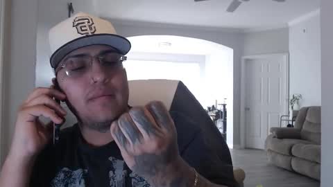 Butterfly boy online show from October 22, 3:57 pm