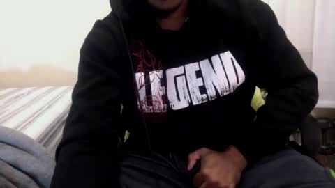 9inchhammer online show from December 17, 8:21 am